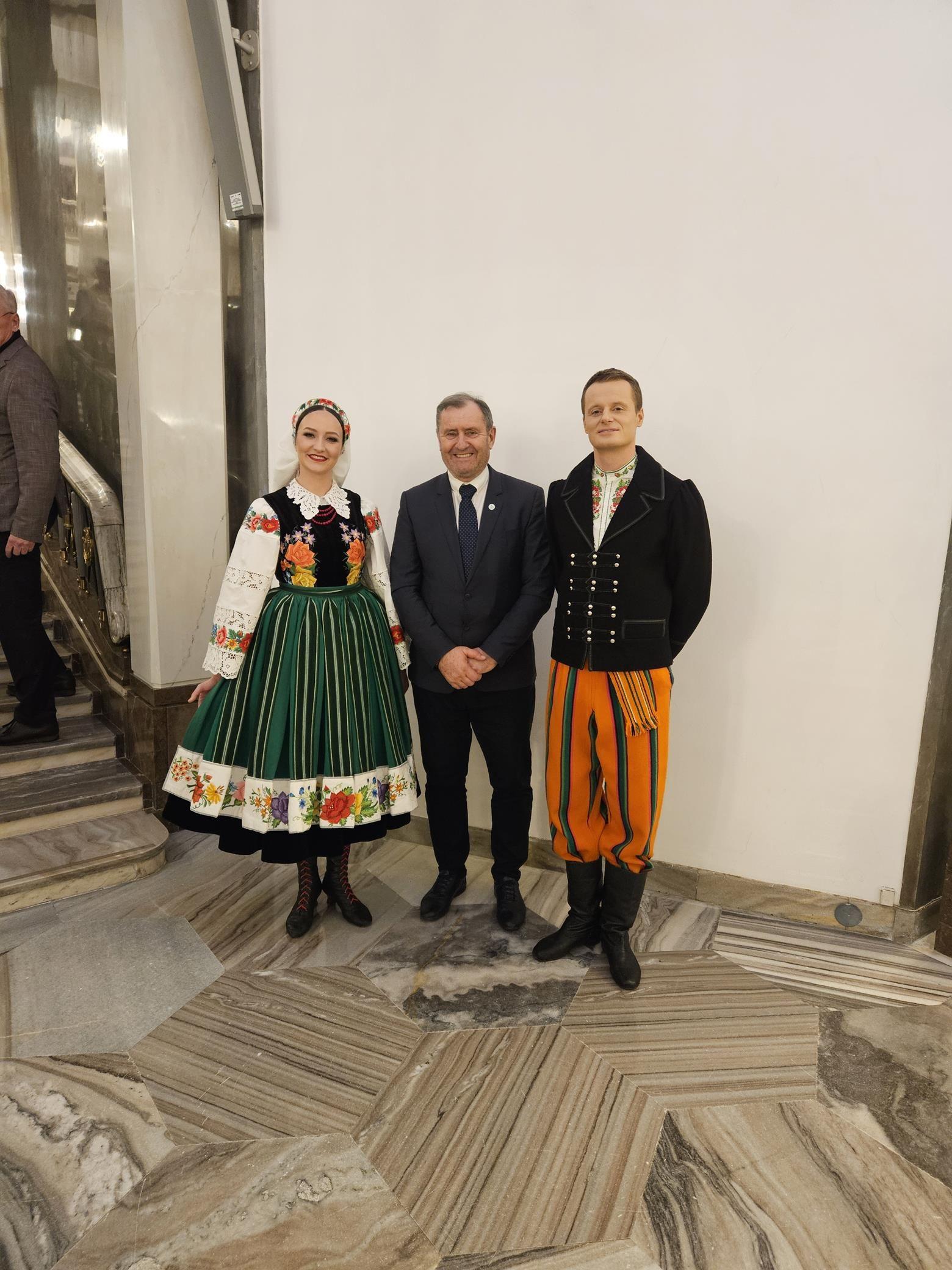 Posiedzenie Zarządu UMP z jubileuszem zespołu „Mazowsze”
