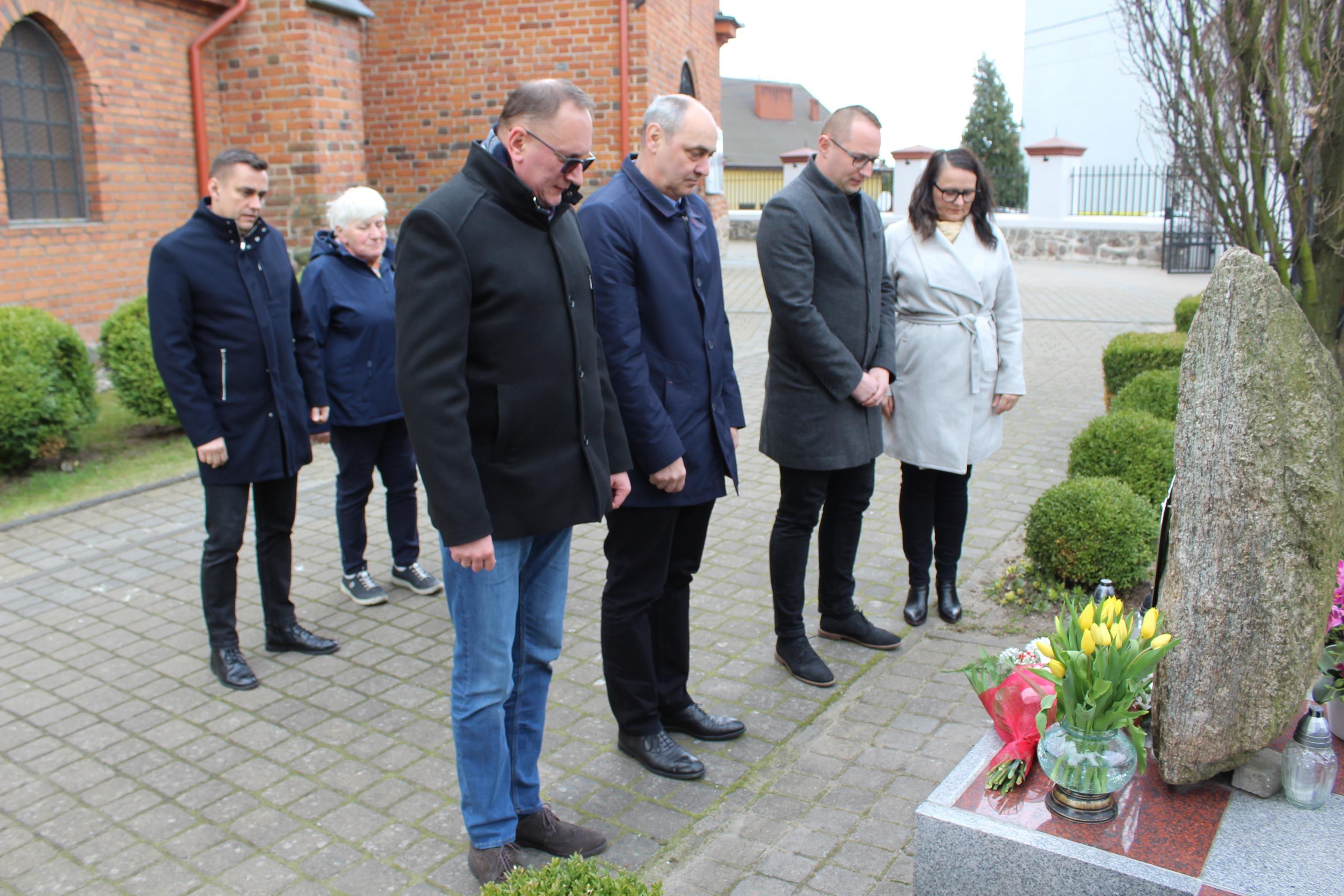 Zdj. nr. 5. Pamięci ofiar katastrofy smoleńskiej - 10 kwietnia 2025 r.