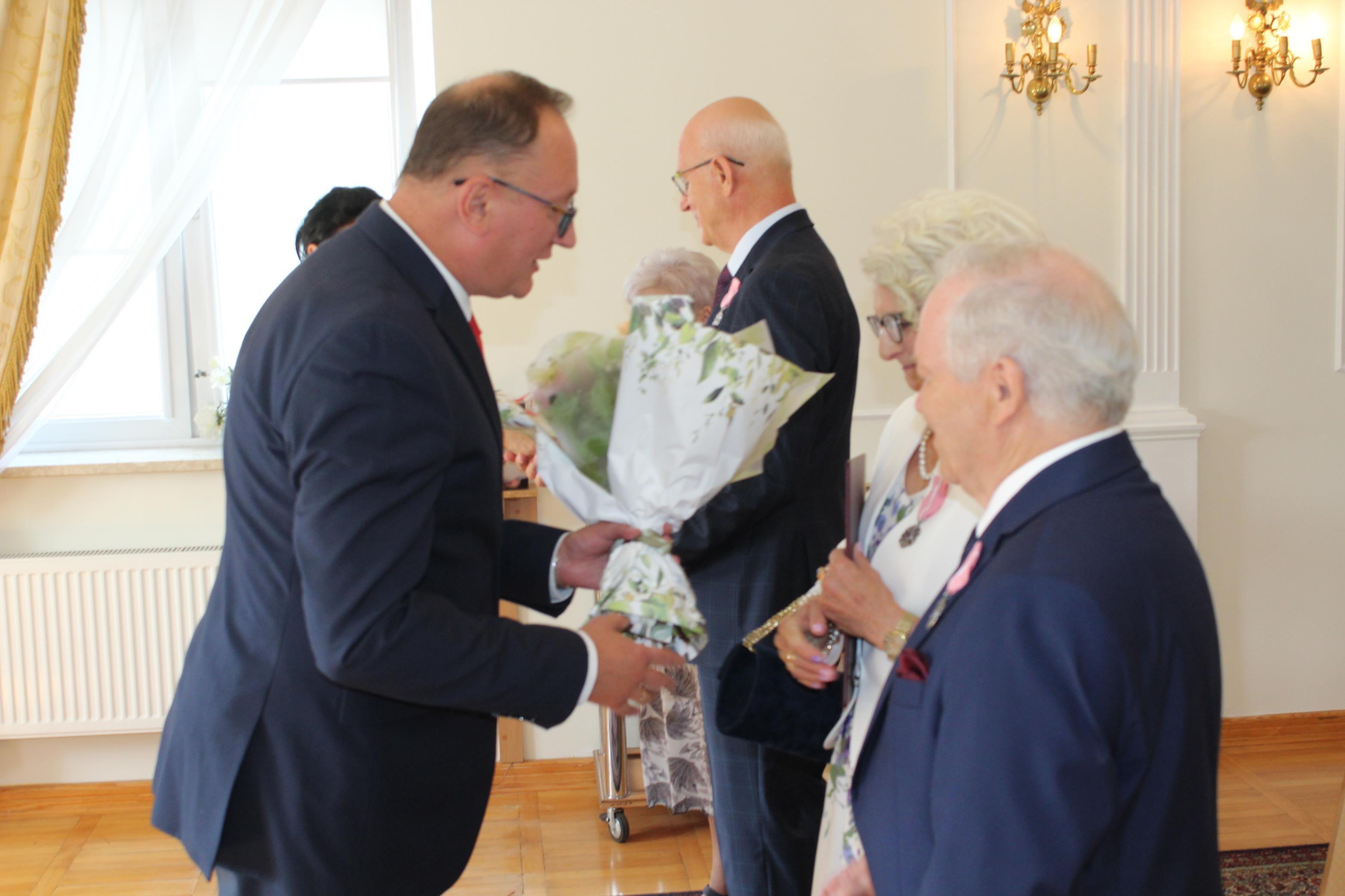 Zdj. nr. 19. Diamentowe i Złote Gody lipnowskich par - 28 sierpnia 2025 r.