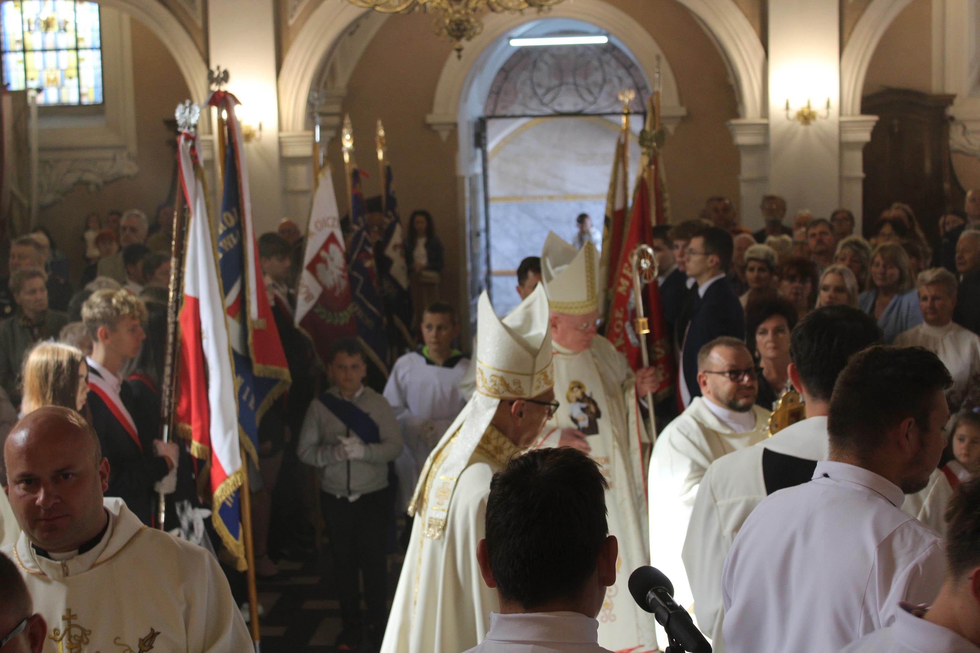 Zdj. nr. 21. Miasto ma relikwie swojego patrona - 16 września 2025 r.