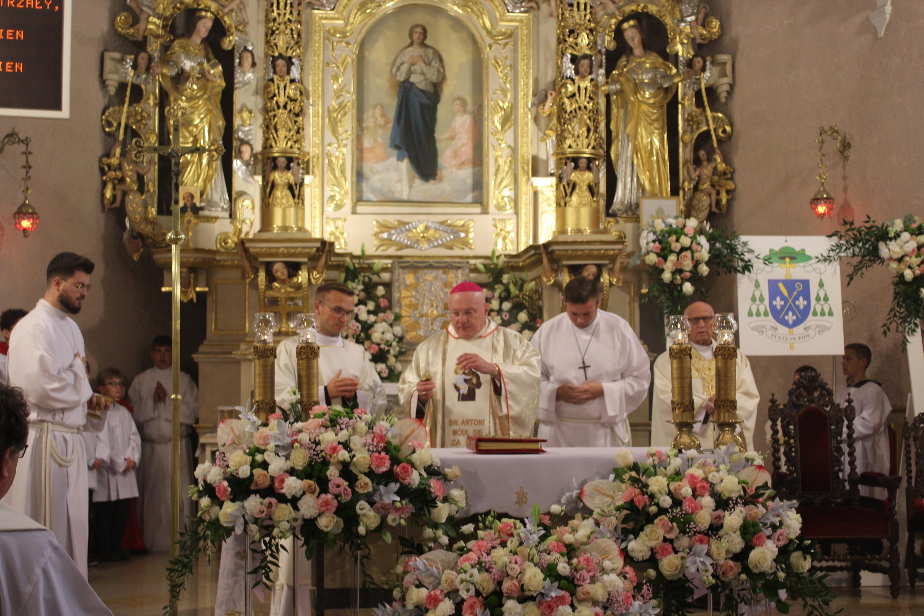 Zdj. nr. 35. Miasto ma relikwie swojego patrona - 16 września 2025 r.