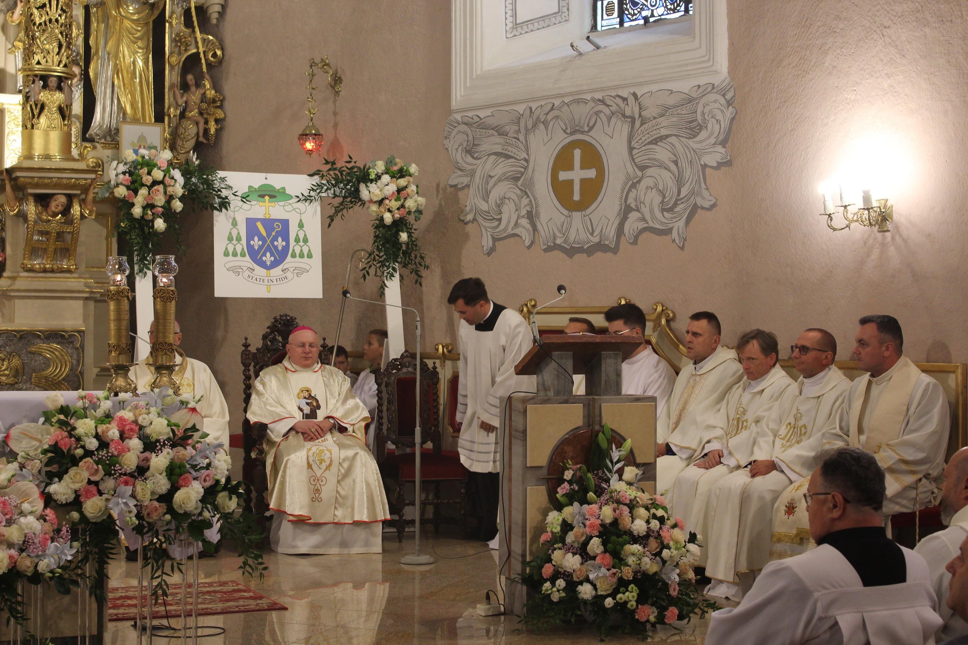 Zdj. nr. 39. Miasto ma relikwie swojego patrona - 16 września 2025 r.