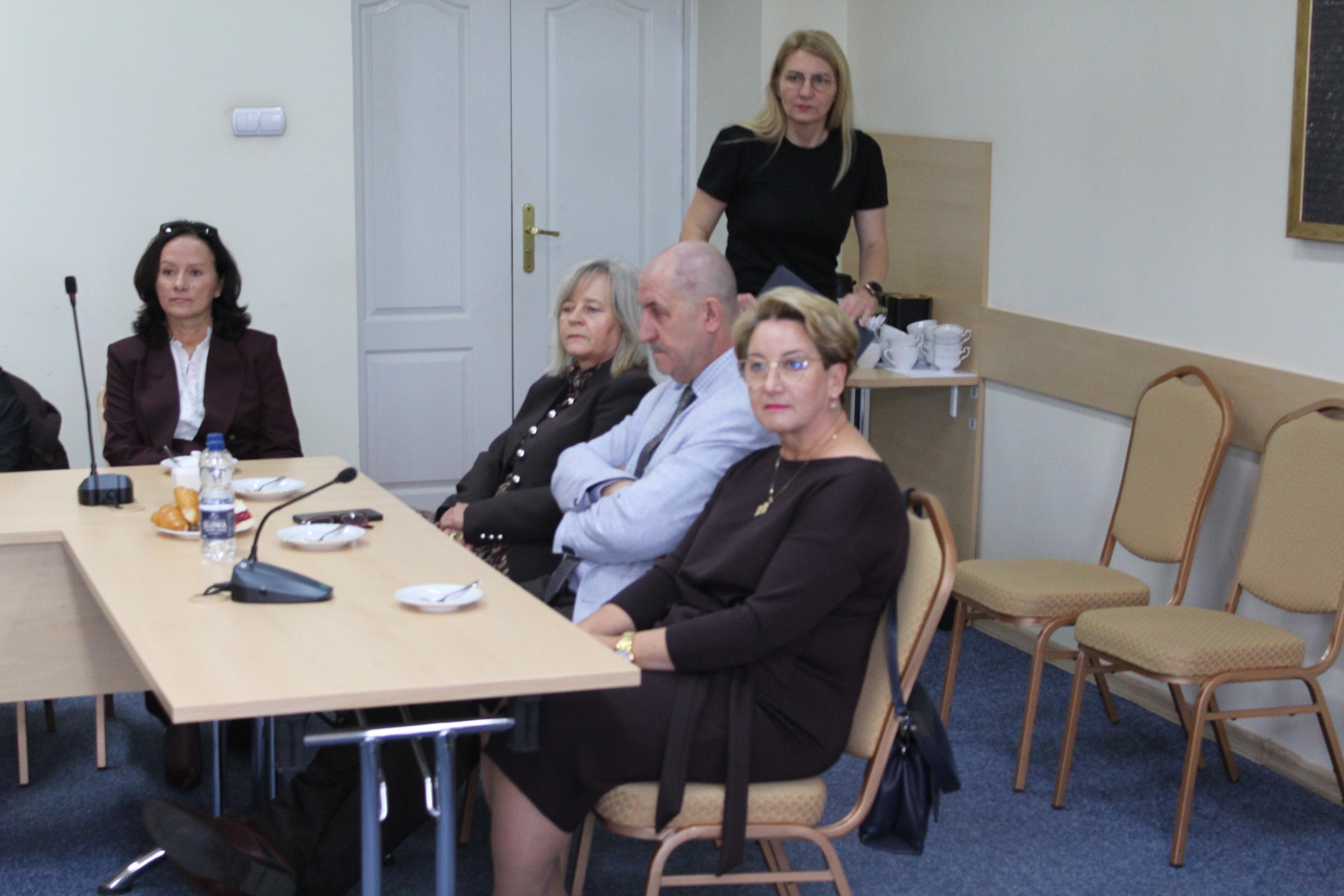 Zdj. nr. 5. Spotkanie z pedagogami z okazji Dnia Edukacji Narodowej - 13 października 2025 r.